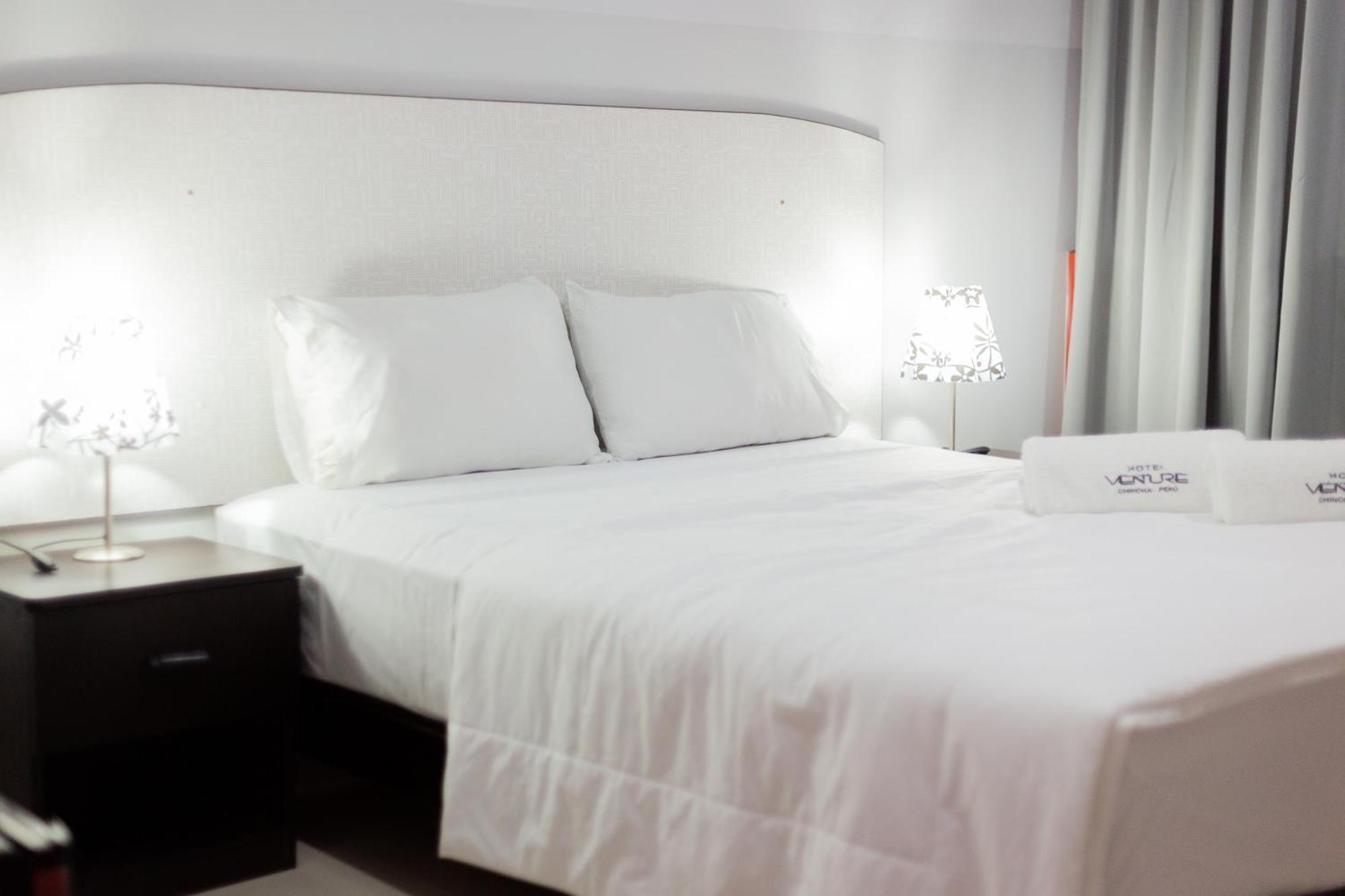 Hotel Venture *